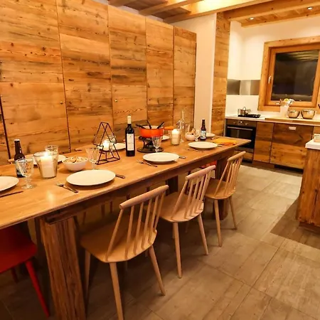 빌라 Chalet Pure Altitude 10p 발루아